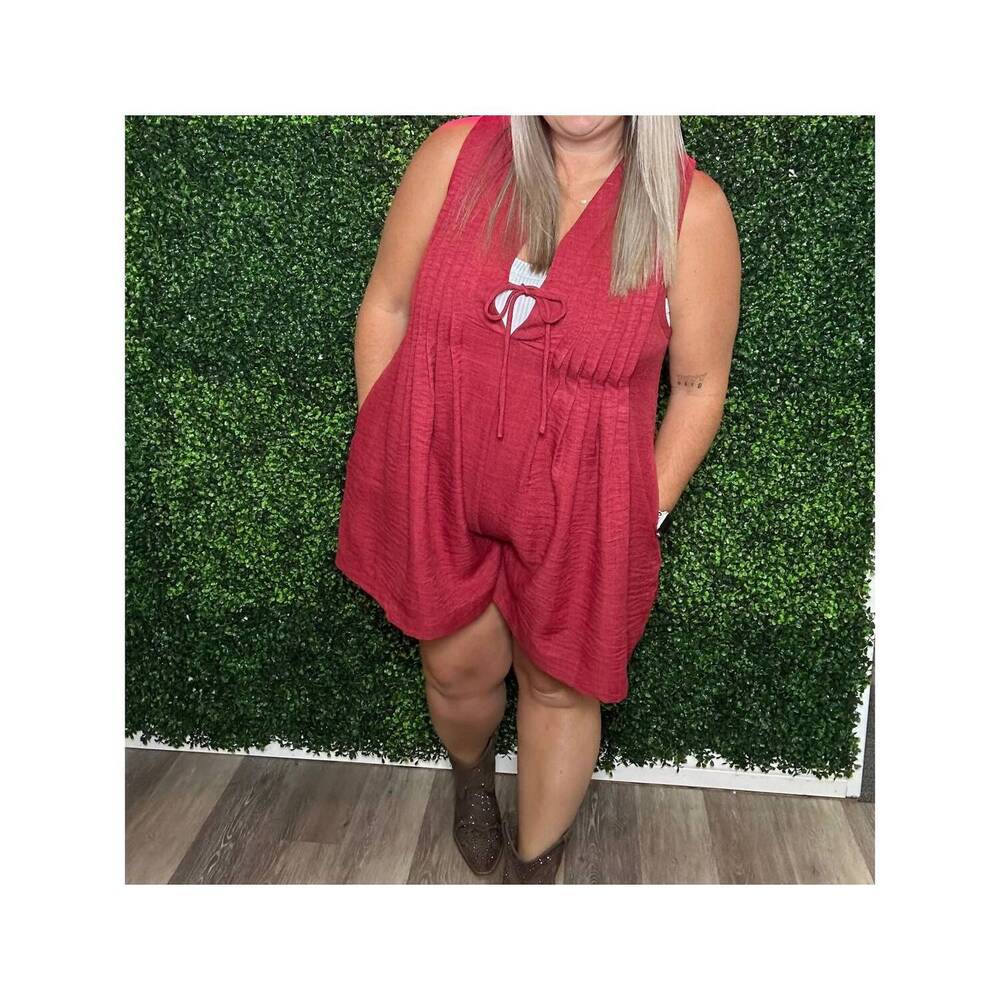 NEW PIXI + IVY emmy tie front romper in maroon